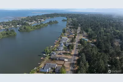 544 Mt Olympus Avenue SE, Ocean Shores, WA 98569 - Photo 26