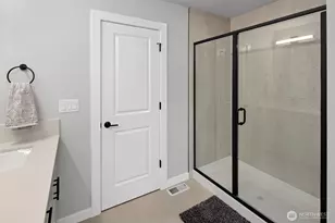 13915 178th St E, Puyallup, WA 98374 - Photo 14