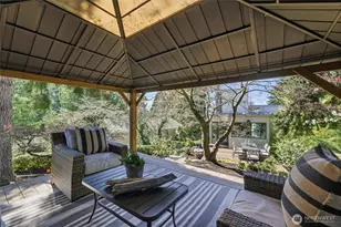 8718 43rd Pl SW, Seattle, WA 98136 - Photo 32