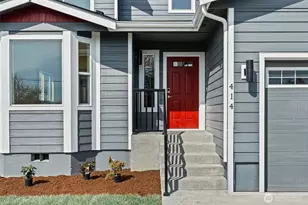 414 Comet St, Milton, WA 98354 - Photo 2