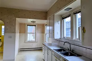 1615 Fourth St, Marysville, WA 98270 - Photo 2