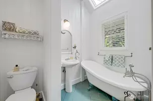 410 Lincoln St, Port Townsend, WA 98368 - Photo 10