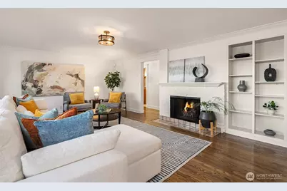 13048 42nd Avenue NE, Seattle, WA 98125 - Photo 4