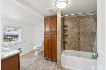 4409 26th Avenue SW, Seattle, WA 98106 - Photo 14