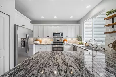 205 Newport Way NW #J1, Issaquah, WA 98027 - Photo 14