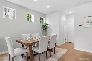 205 Newport Way NW, Issaquah, WA 98027 - Photo 4