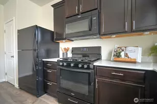 18936 112th Ave Ct E, Puyallup, WA 98374 - Photo 16