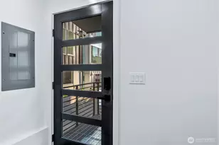 3500 NE 125th St, Seattle, WA 98125 - Photo 2