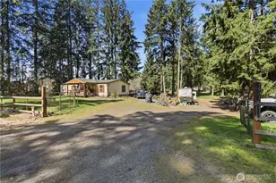 1507 286th St E, Roy, WA 98580 - Photo 2