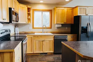 267 Boone Ave W, Conconully, WA 98819 - Photo 4