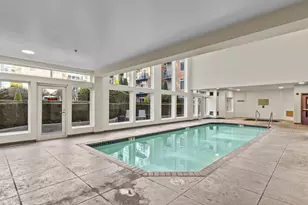 2415 2nd Ave, Seattle, WA 98121 - Photo 20