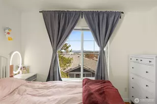 6895 Holly Park Dr S, Seattle, WA 98118 - Photo 22