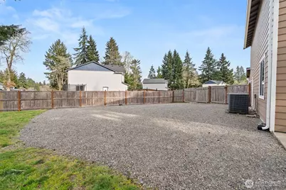 114 Lillian Lane SE, Rainier, WA 98576 - Photo 28