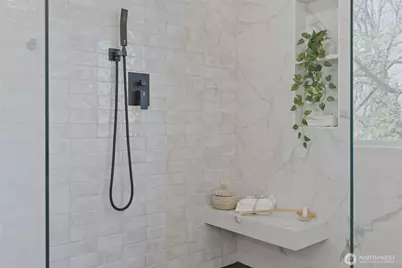 10930 NE 120th Street, Kirkland, WA 98034 - Photo 24