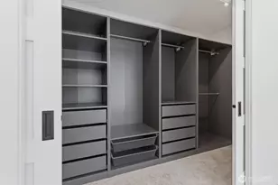 10930 NE 120th St, Kirkland, WA 98034 - Photo 20