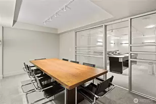 2911 2nd Ave, Seattle, WA 98121 - Photo 20