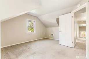 12700 37th Ave NE, Seattle, WA 98125 - Photo 26