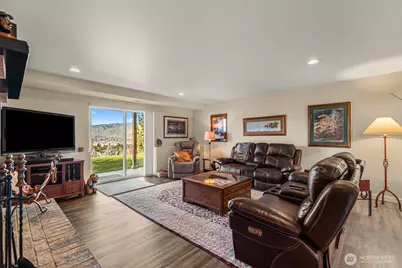 810 Briarwood Drive, East Wenatchee, WA 98802 - Photo 28