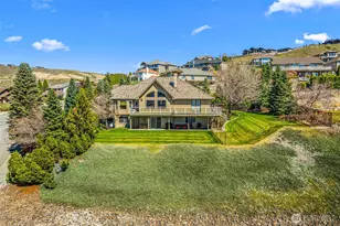 810 Briarwood Dr, East Wenatchee, WA 98802 - Photo 2