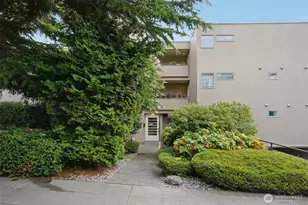 2134 Waverly Pl N, Seattle, WA 98109 - Photo 24
