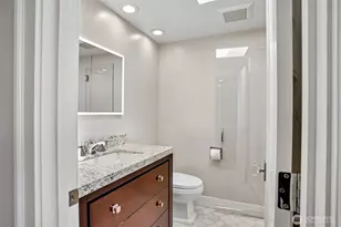 2134 Waverly Pl N, Seattle, WA 98109 - Photo 20
