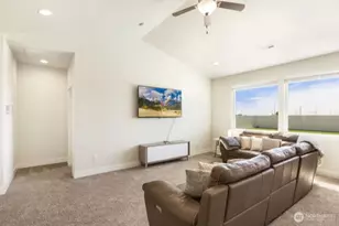 808 Q St SW, Quincy, WA 98848 - Photo 10