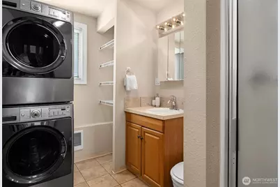 4930 189th Street SW, Lynnwood, WA 98036 - Photo 26