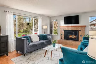 4930 189th St SW, Lynnwood, WA 98036 - Photo 4