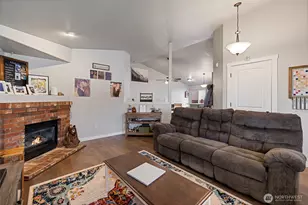 22505 44th Ave Ct E, Spanaway, WA 98387 - Photo 4