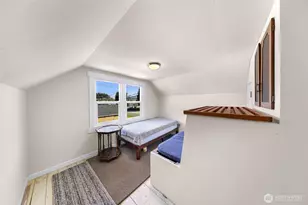 513 S Pine St, Burlington, WA 98233 - Photo 26