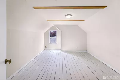 513 S Pine Street, Burlington, WA 98233 - Photo 24