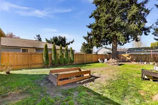513 S Pine St, Burlington, WA 98233 - Photo 30