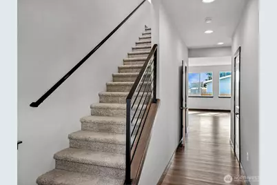 511 Debbie Drive, Sedro Woolley, WA 98284 - Photo 6