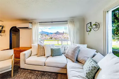 231 W Fourth Street, Port Angeles, WA 98362 - Photo 8