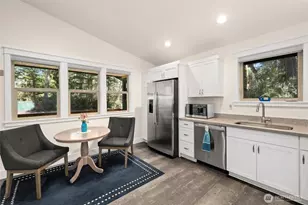 11316 Laurel Pl, Anderson Island, WA 98303 - Photo 6