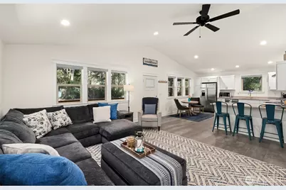 11316 Laurel Place, Anderson Island, WA 98303 - Photo 4