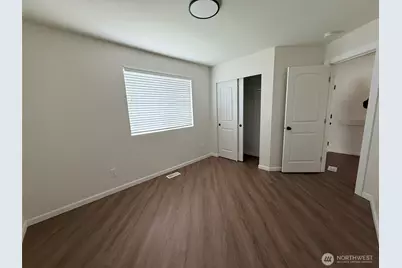 19517 26th Avenue Ct E, Spanaway, WA 98387 - Photo 18