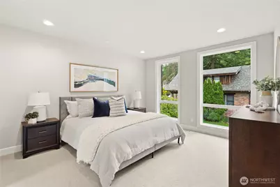529 SE Bush Street #B, Issaquah, WA 98027 - Photo 16