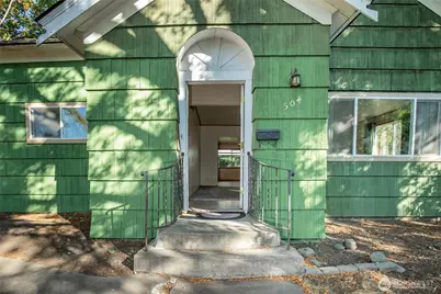 504 504.5 N Sampson Street #1 & 2, Ellensburg, WA 98926 - Photo 2