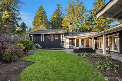 2001 77th Avenue NE, Medina, WA 98039 - Photo 28