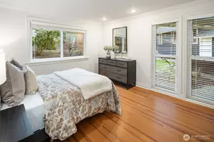 2001 77th Ave NE, Medina, WA 98039 - Photo 18