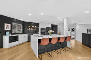 19209 Olympic View Dr, Edmonds, WA 98020 - Photo 10