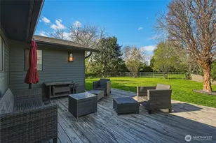 355 SE Highland Park Dr, College Place, WA 99324 - Photo 10