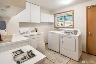 20409 25th Ave NW, Shoreline, WA 98177 - Photo 16