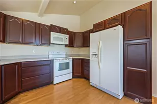 10128 Windward Dr NW, Olympia, WA 98502 - Photo 10