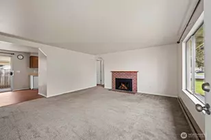 9017 57th Dr NE, Marysville, WA 98270 - Photo 4