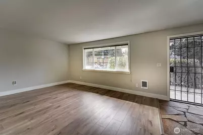 7630 NE Beachwood Avenue, Poulsbo, WA 98370 - Photo 8