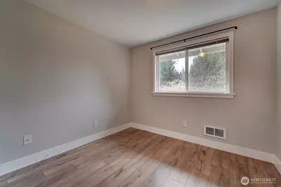 7630 NE Beachwood Avenue, Poulsbo, WA 98370 - Photo 26