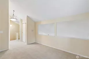 14526 NE 31st St, Bellevue, WA 98007 - Photo 16