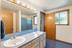 1205 S Walnut St, Burlington, WA 98233 - Photo 24